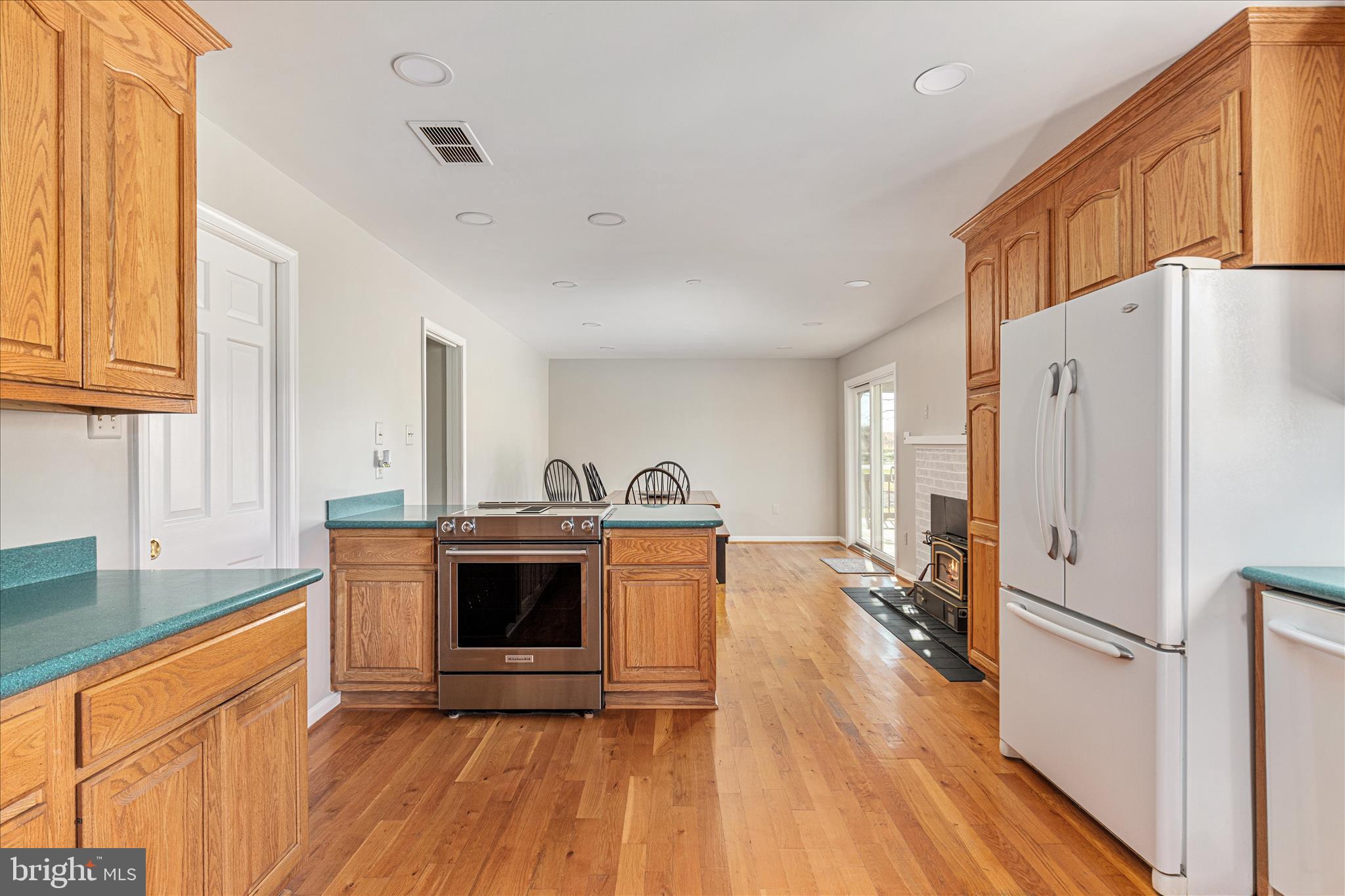 39704 Rickard Road Lovettsville, VA 20180 - Photo 14 of 102