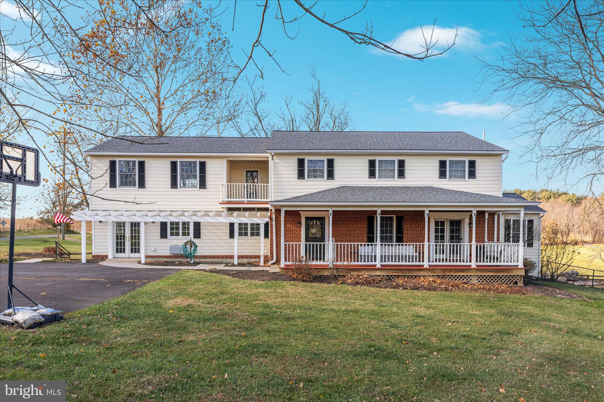 39704 Rickard Road Lovettsville, VA 20180 - Photo 3 of 102