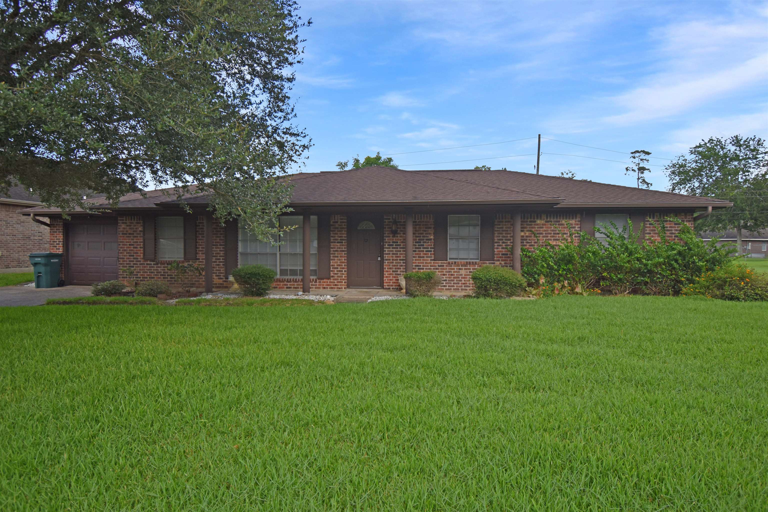 3710 Perth Place Beaumont, TX 77708 - Photo 1 of 17 Gallery Image 1