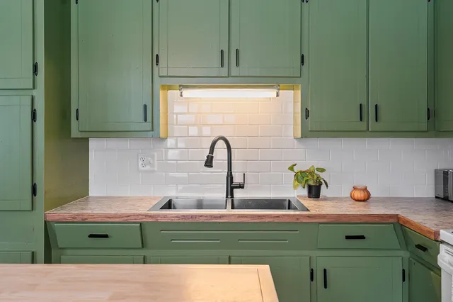 $280,000 | 905 Washington Street, Fremont, WI 54940