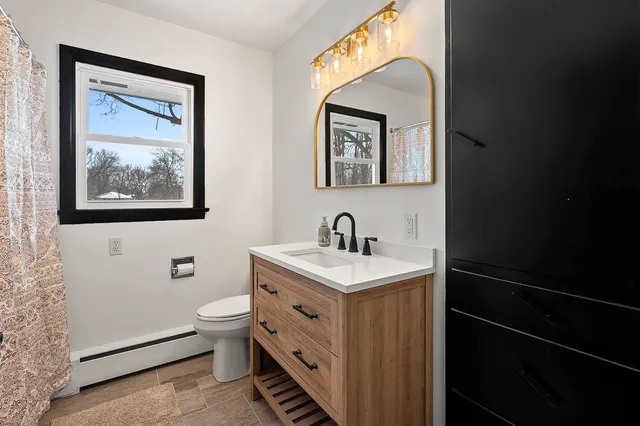 $280,000 | 905 Washington Street, Fremont, WI 54940