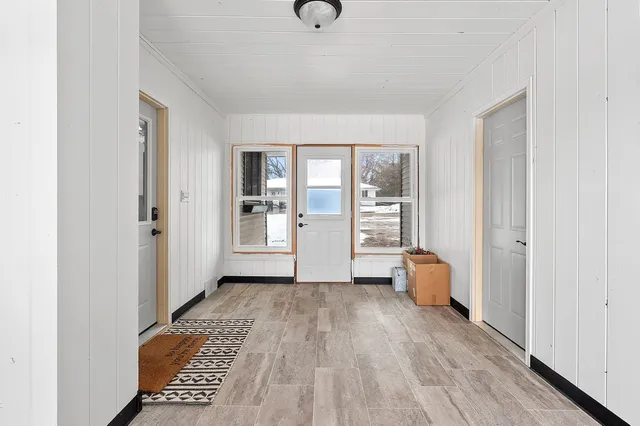 $280,000 | 905 Washington Street, Fremont, WI 54940