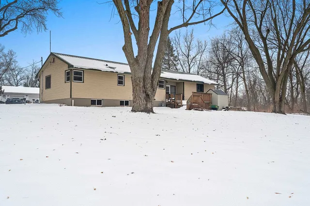 $280,000 | 905 Washington Street, Fremont, WI 54940