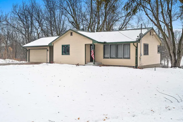 $280,000 | 905 Washington Street, Fremont, WI 54940