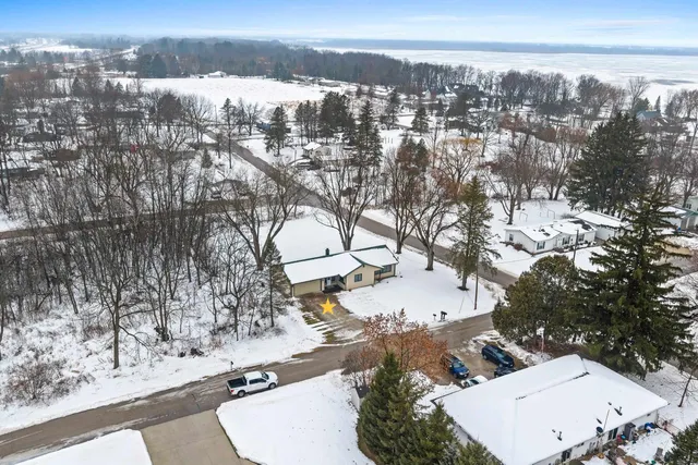 $280,000 | 905 Washington Street, Fremont, WI 54940