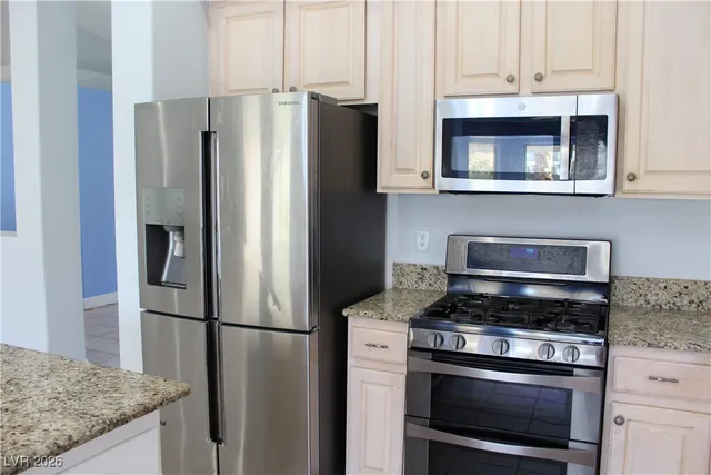 $2,395 | 2763 Chokecherry Avenue, Henderson, NV 89074