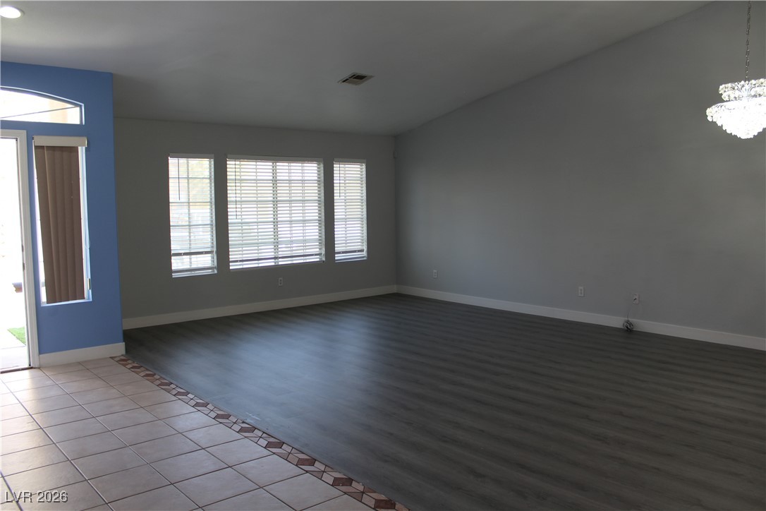 2763 Chokecherry Avenue Henderson, NV 89074 - Photo 6 of 32