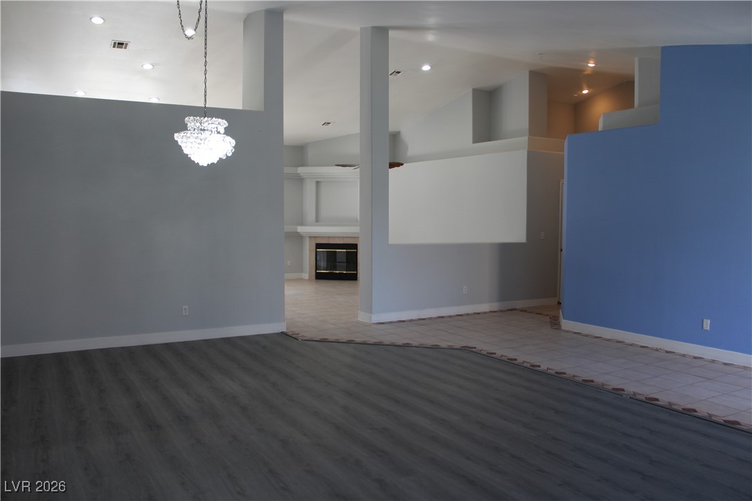 2763 Chokecherry Avenue Henderson, NV 89074 - Photo 8 of 32