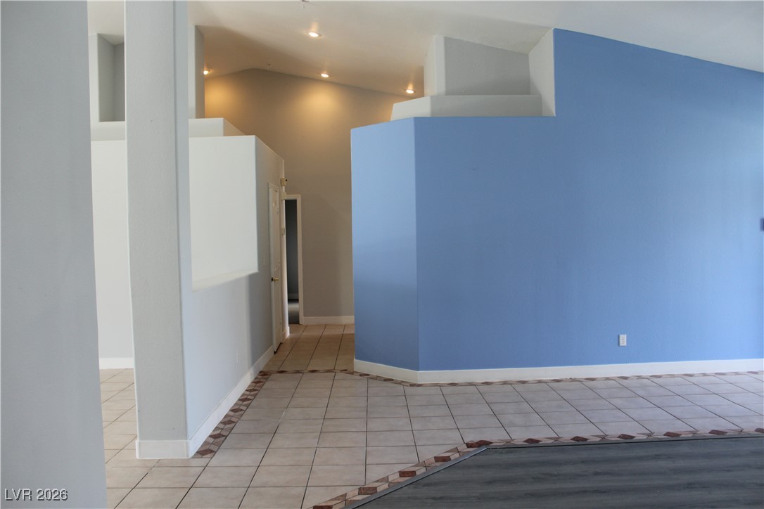 2763 Chokecherry Avenue Henderson, NV 89074 - Photo 9 of 32