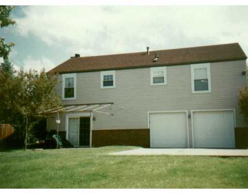 53 West Calvin Drive McKees Rocks, PA 15136 - Photo 3 of 7 Gallery Image 3