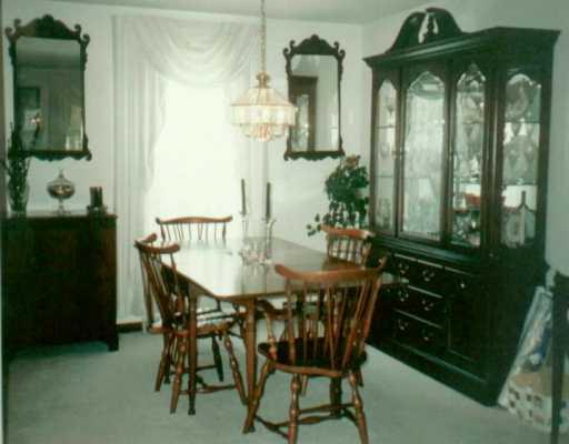 53 West Calvin Drive McKees Rocks, PA 15136 - Photo 6 of 7 Gallery Image 6