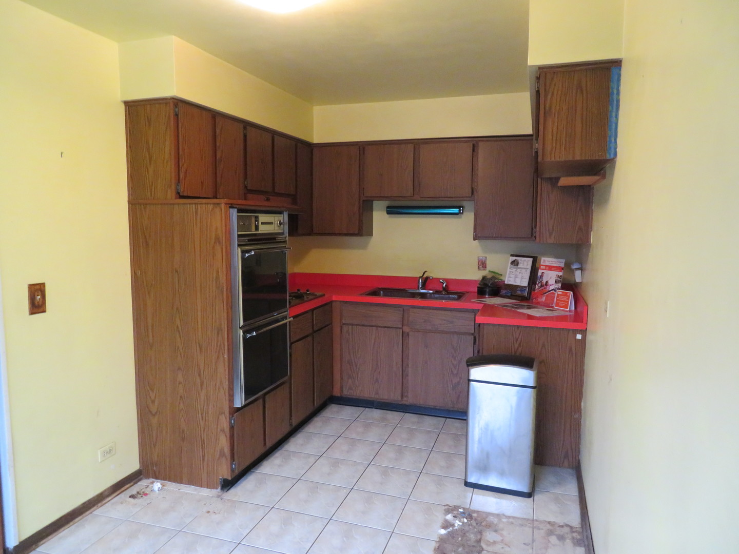740 Jr Terrace Elmhurst, IL 60126 - Photo 8 of 30 a kitchen with stainless steel appliances a refrigerator and a sink
