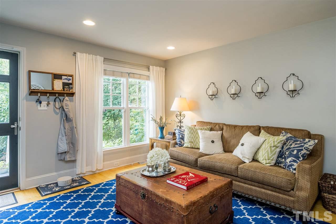 2534 Noble Road Raleigh, NC 27608 - Photo 4 of 26