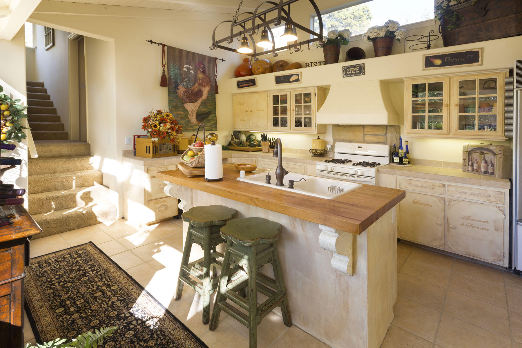 2289 Hermitage Road Ojai, CA 93023 - Photo 8 of 19 IMG_5929-adj2