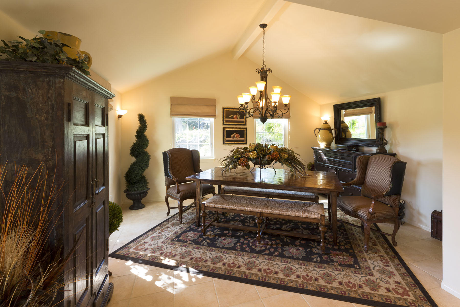 2289 Hermitage Road Ojai, CA 93023 - Photo 9 of 19 IMG_5960-adj2