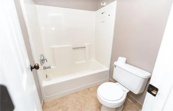 $260,000 | 503 Jennifer Lane, Garden City, MO 64747