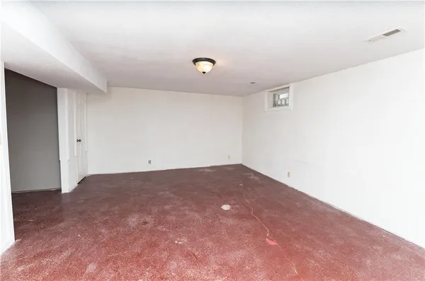 $260,000 | 503 Jennifer Lane, Garden City, MO 64747