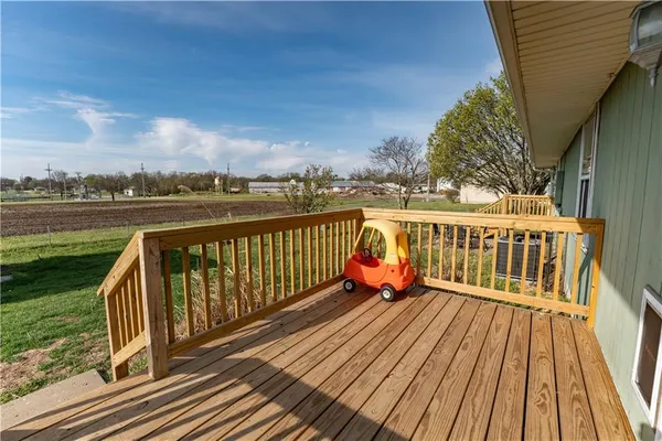 $260,000 | 503 Jennifer Lane, Garden City, MO 64747