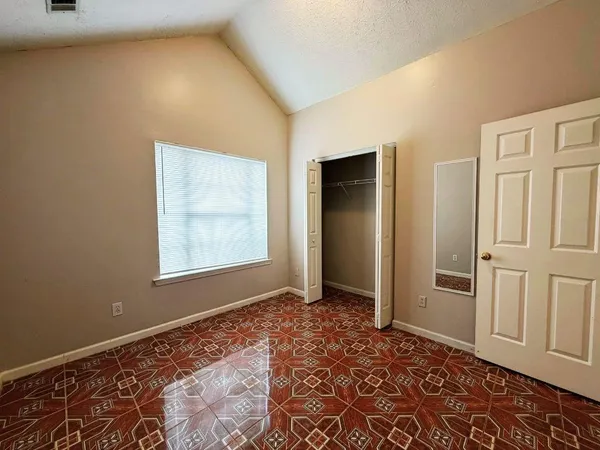 $2,240 | 5410 Twin Lakes Drive, Atlanta, GA 30349