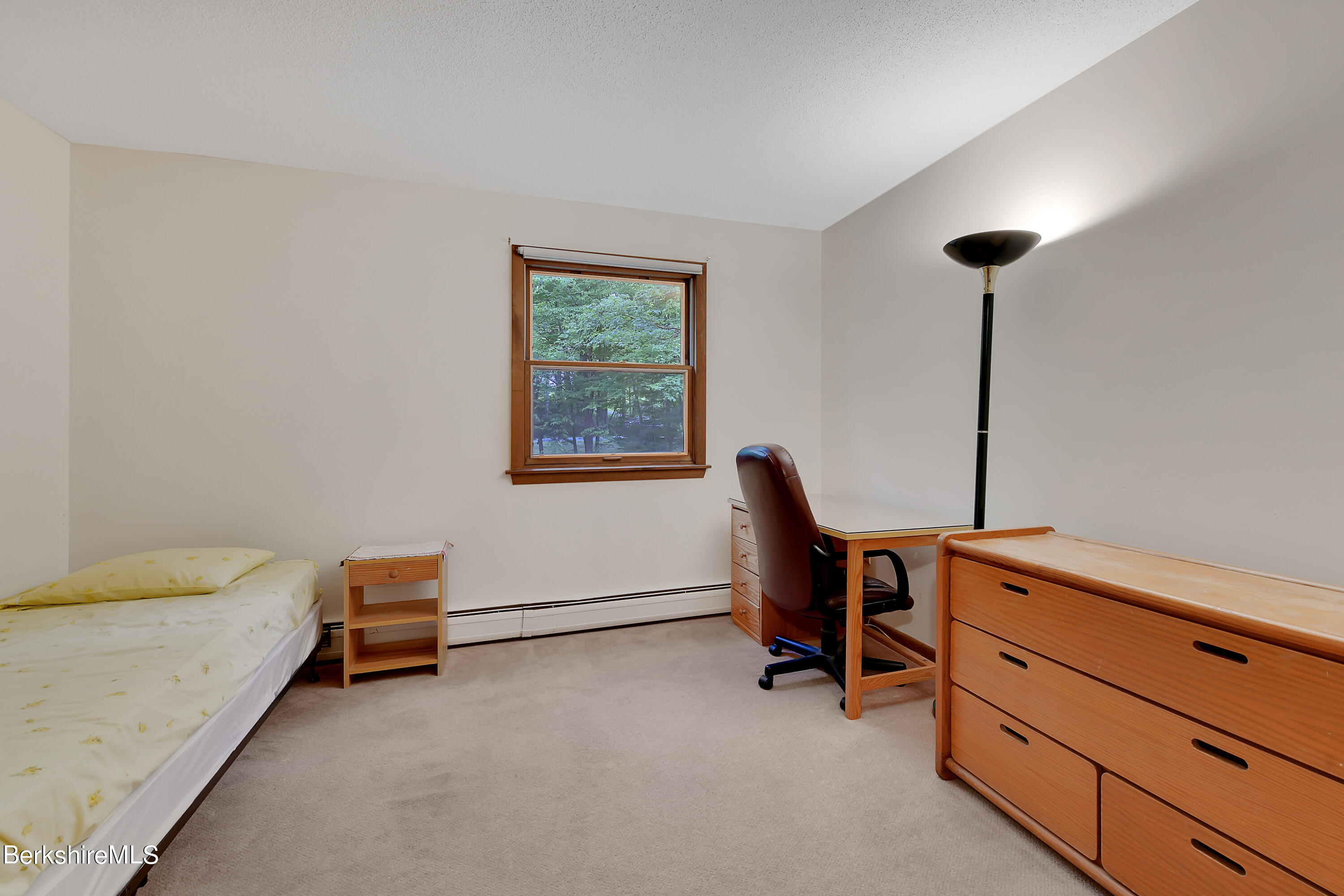 78 Scacebrook Road Richmond, MA 01201 - Photo 34 of 56 a room with furniture and a air conditioner vent
