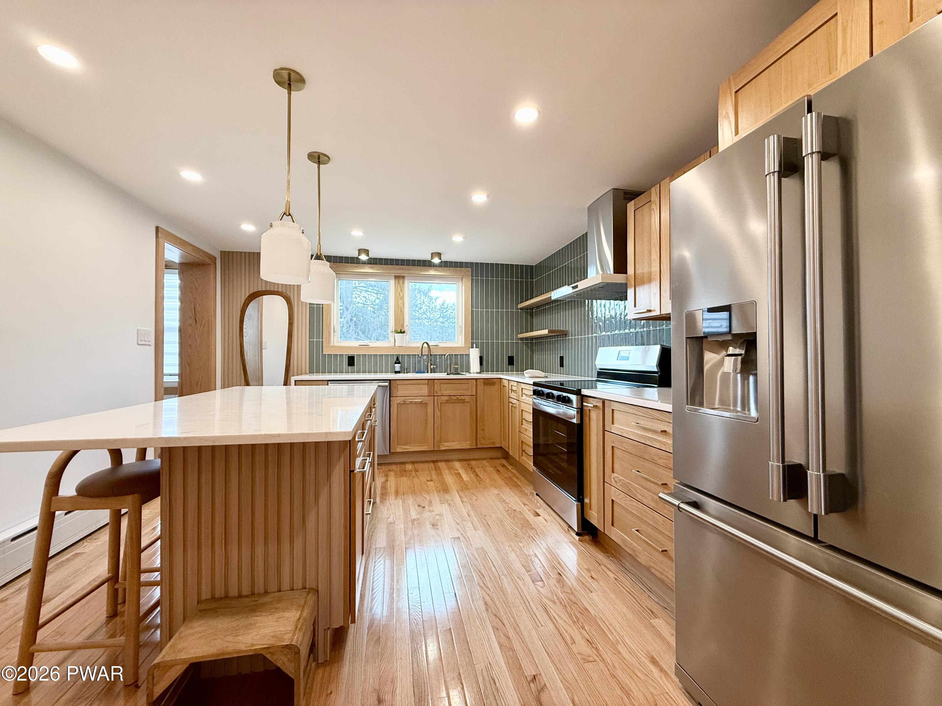 955 Main Street Newfoundland, PA 18445 - Photo 3 of 20