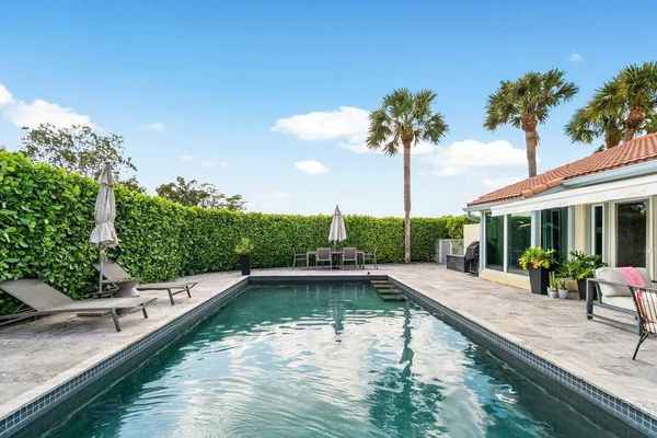 $4,500 | 2320 Las Casitas Drive, Wellington, FL 33414
