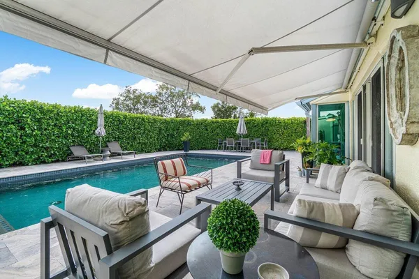 $4,500 | 2320 Las Casitas Drive, Wellington, FL 33414