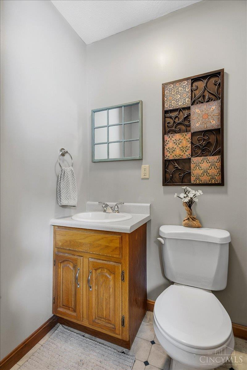 3074 Quitter Road Williamsburg, OH 45176 - Photo 34 of 45 Gallery Image 34