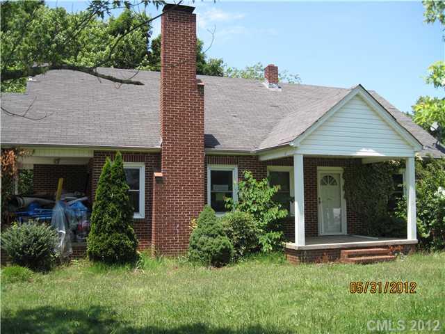 303 Taylor Road Stanley, NC 28164 - Photo 1 of 6 Gallery Image 1