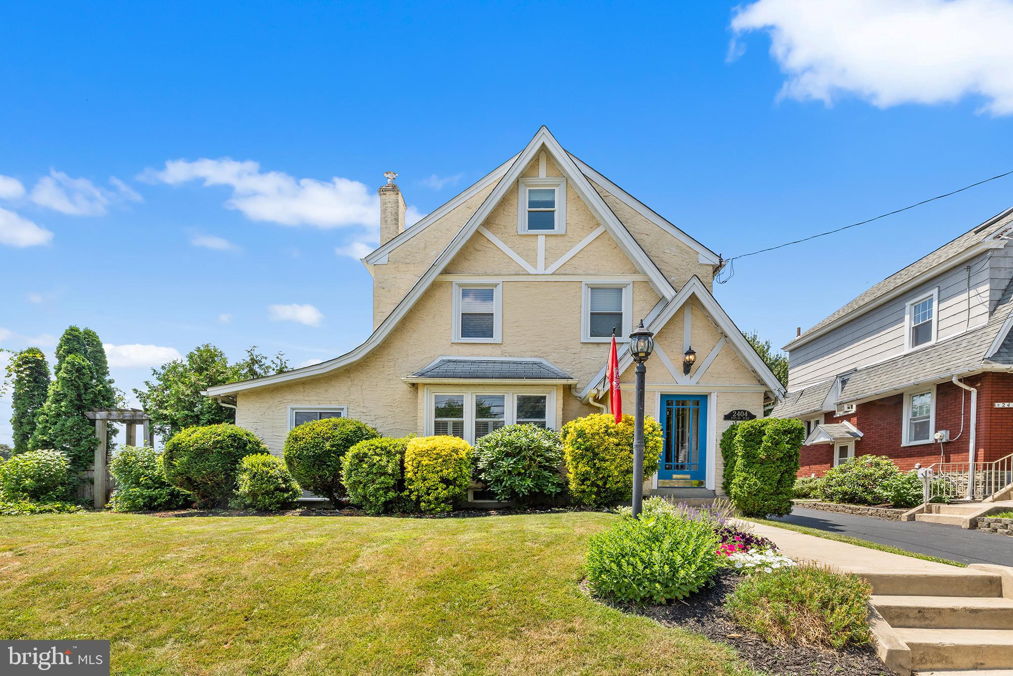 2404 Poplar Road Havertown, PA 19083 - Photo 2 of 41