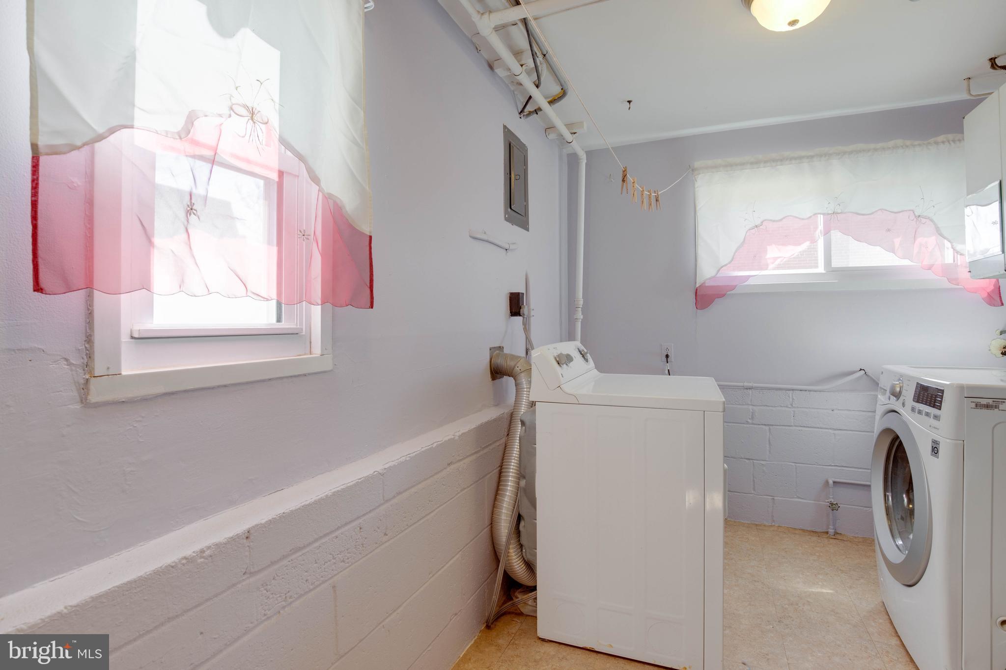 903 Prestwood Road Baltimore, MD 21228 - Photo 29 of 39