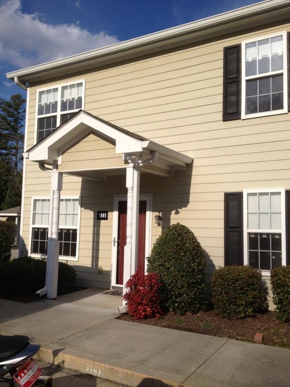 1141 Riverside Terrace Gainesville, GA 30501 - Photo 1 of 1 Gallery Image 1