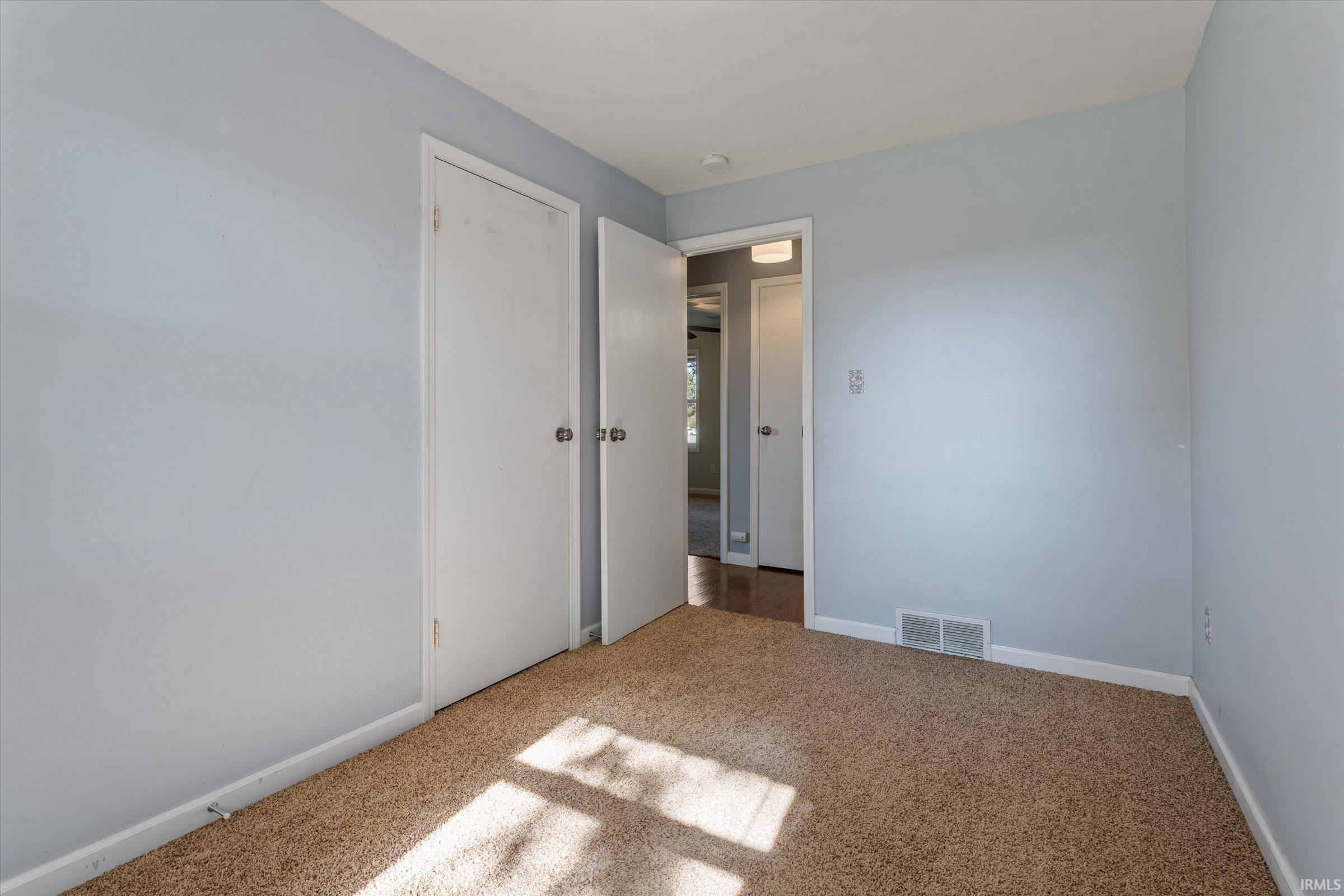 16170 Jackson Road Mishawaka, IN 46544 - Photo 11 of 27