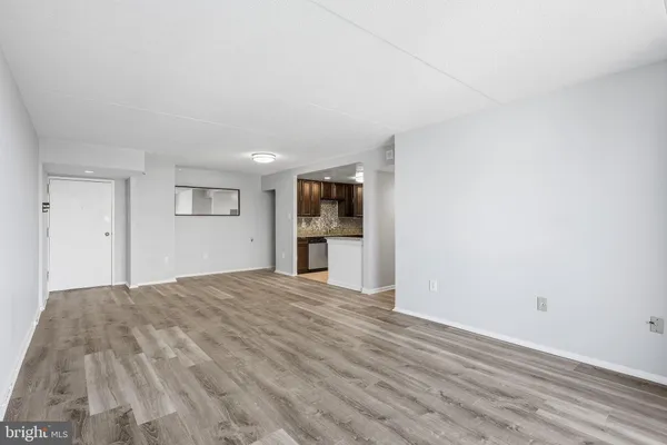 $310,000 | 6300 Stevenson Avenue, Unit 312, Alexandria, VA 22304