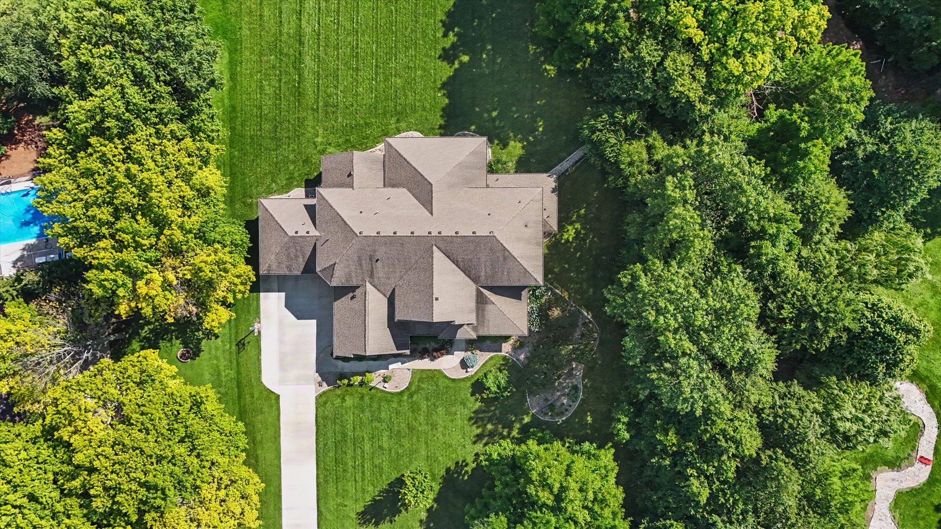 1309 Cross Creek Road Mahomet, IL 61853 - Photo 4 of 95