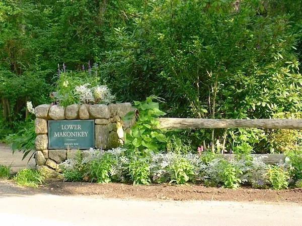 $1,495,000 | 11 Beach Pebble Road, West Tisbury, MA 02568