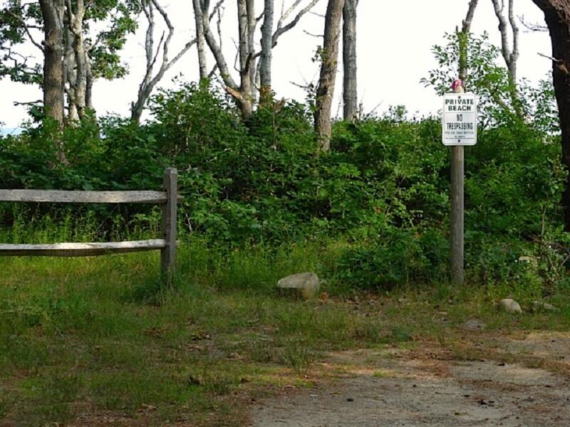 11 Beach Pebble Road West Tisbury, MA 02568 - Photo 5 of 9 10-fence and signok