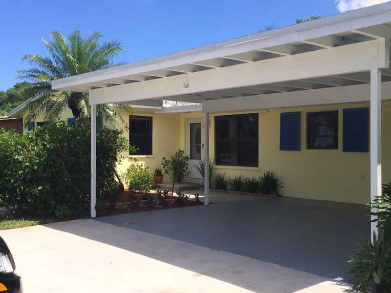 317 Masters Road Palm Springs, FL 33461 - Photo 2 of 19 Exterior Front