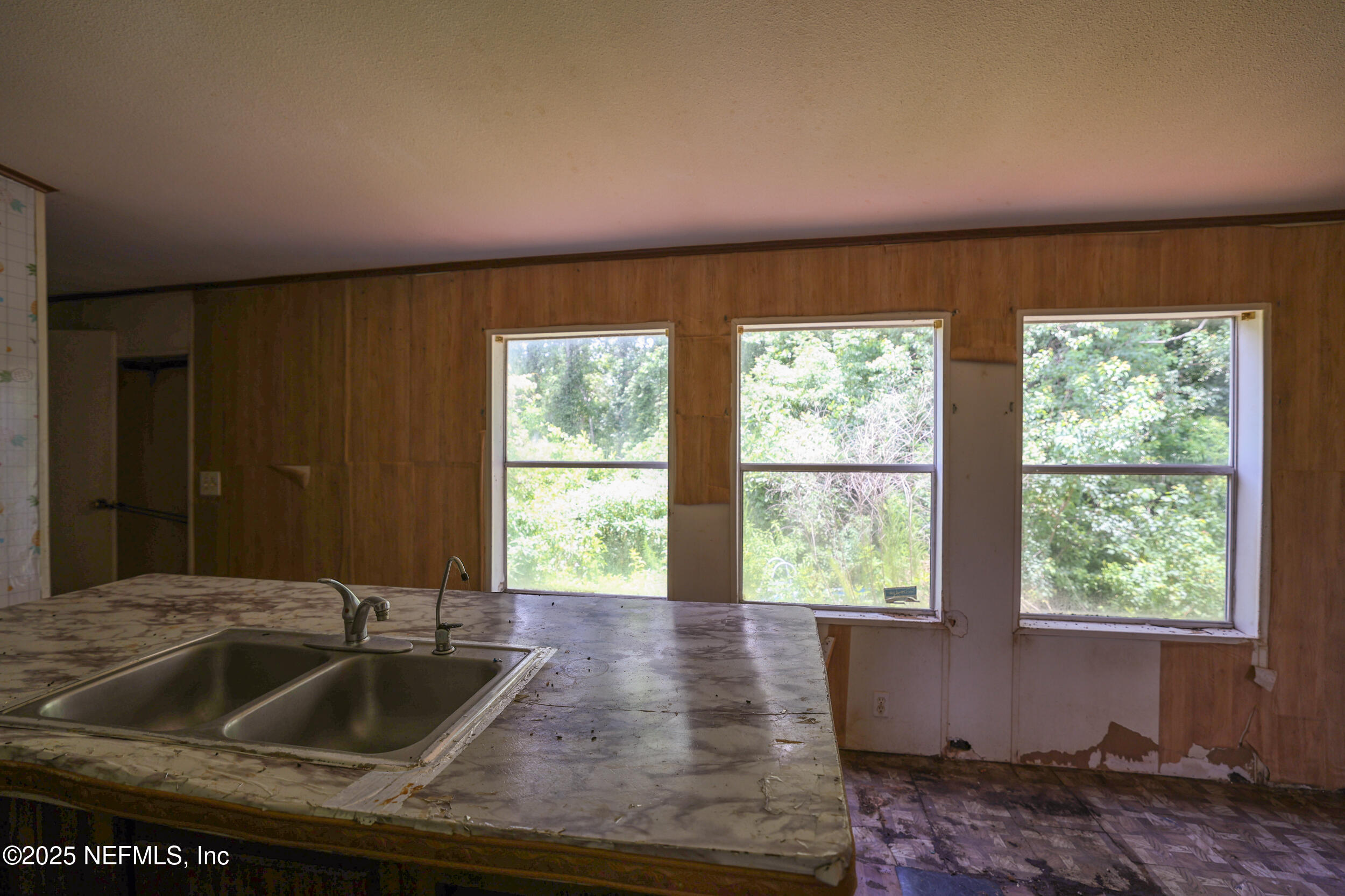 4092 Dowling Road Middleburg, FL 32068 - Photo 14 of 35 4092 Dowling-125