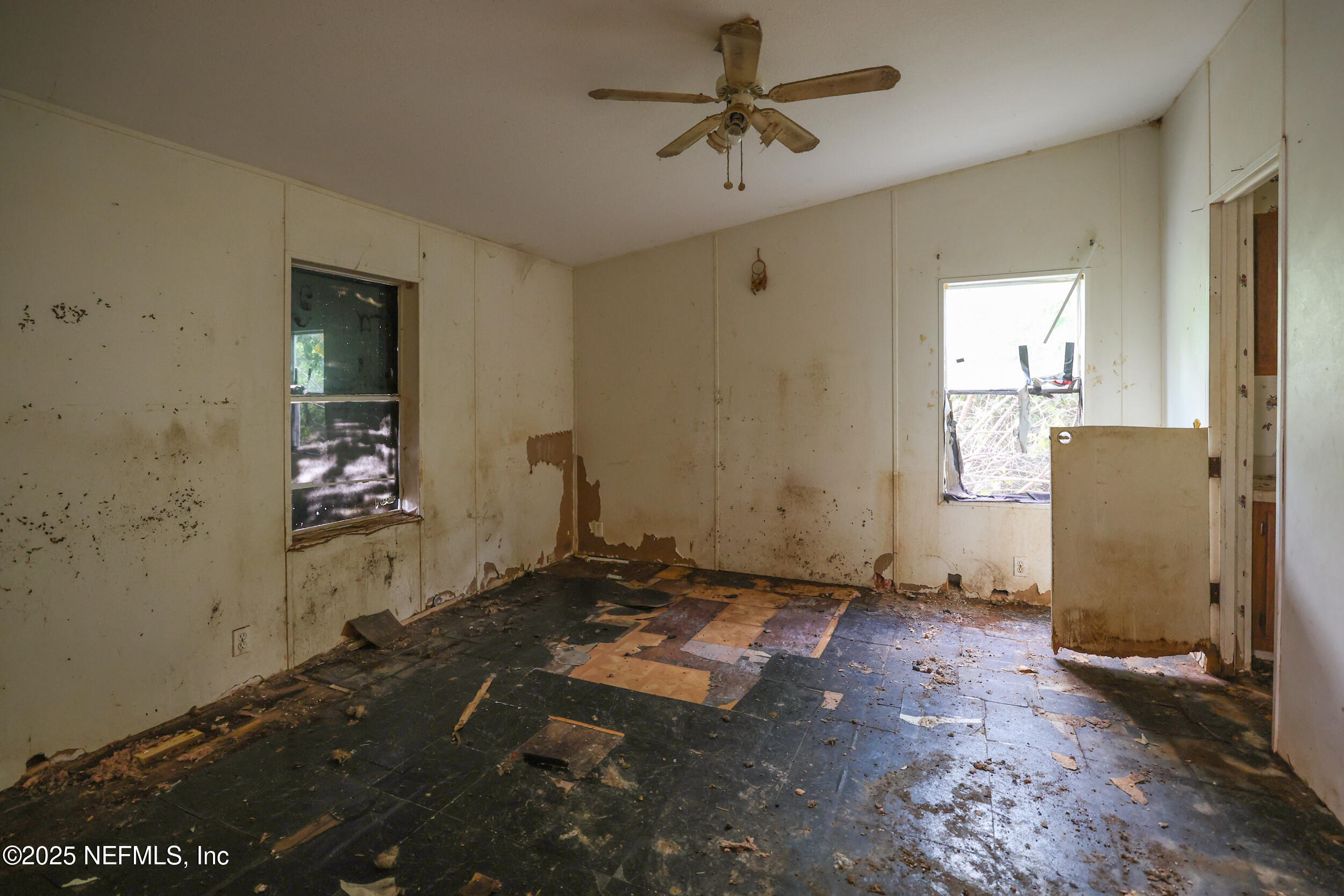 4092 Dowling Road Middleburg, FL 32068 - Photo 16 of 35 4092 Dowling-110