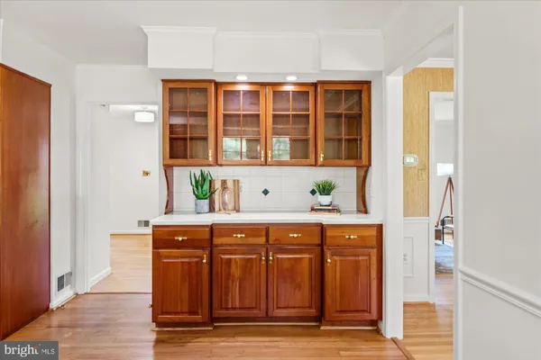 $1,600,000 | 1732 Chesterford Way, McLean, VA 22101