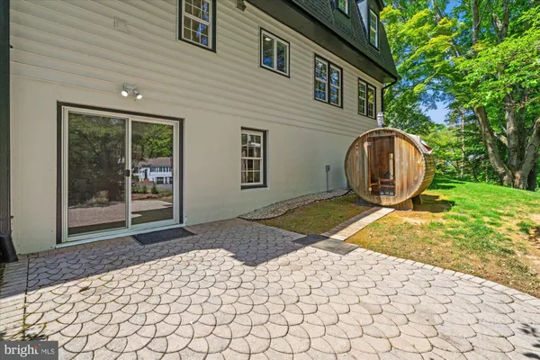 $1,600,000 | 1732 Chesterford Way, McLean, VA 22101