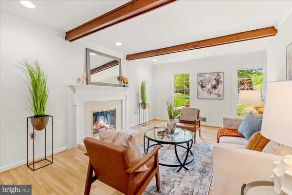 $1,600,000 | 1732 Chesterford Way, McLean, VA 22101