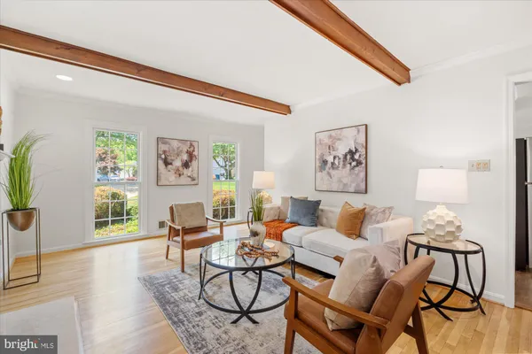 $1,600,000 | 1732 Chesterford Way, McLean, VA 22101