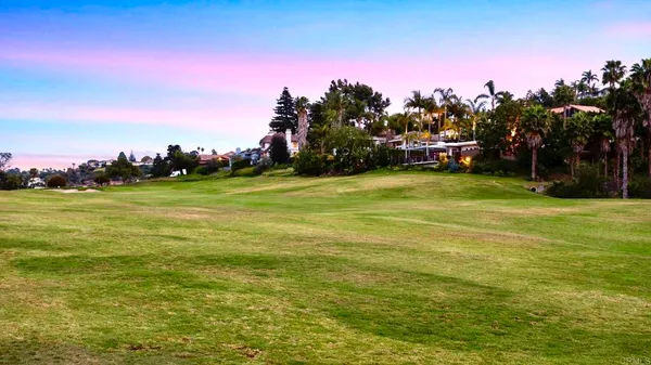 $549,888 | 2517 Navarra Drive, Unit 1B, Carlsbad, CA 92009