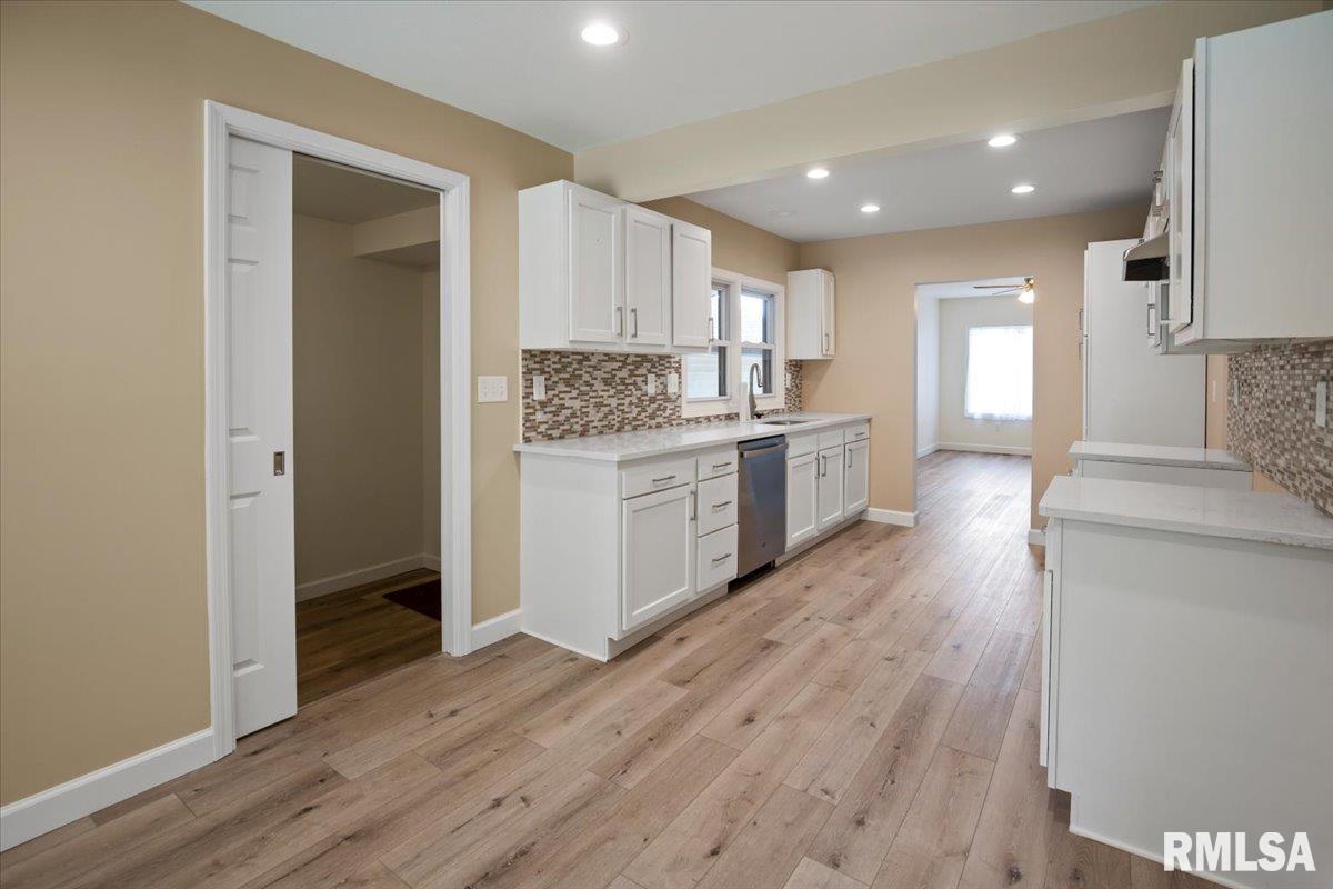 3024 South Allis Street Springfield, IL 62703 - Photo 5 of 25 Gallery Image 5