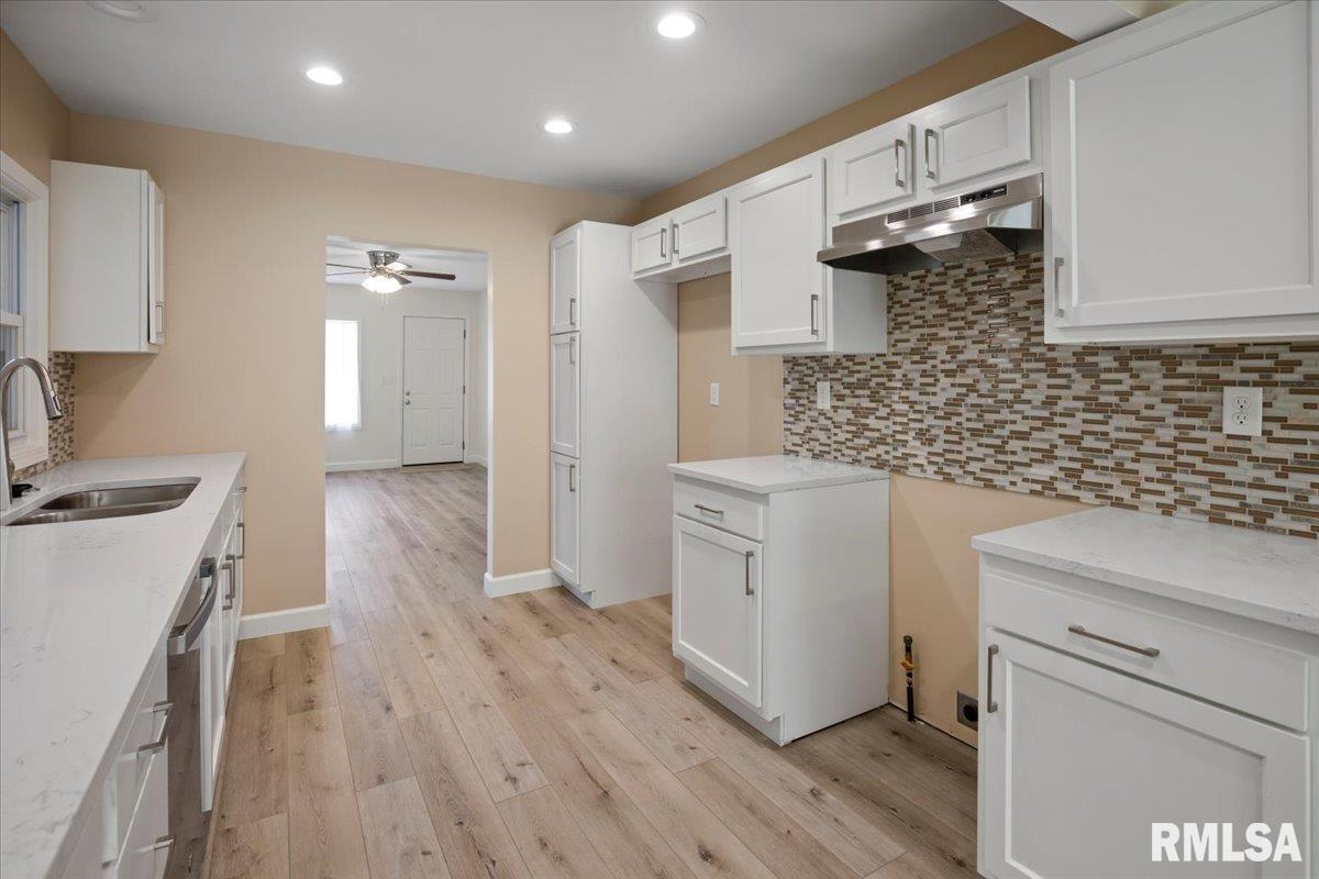 3024 South Allis Street Springfield, IL 62703 - Photo 7 of 25 Gallery Image 7