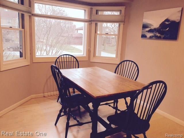 30069 High Valley Road Farmington Hills, MI 48331 - Photo 9 of 17