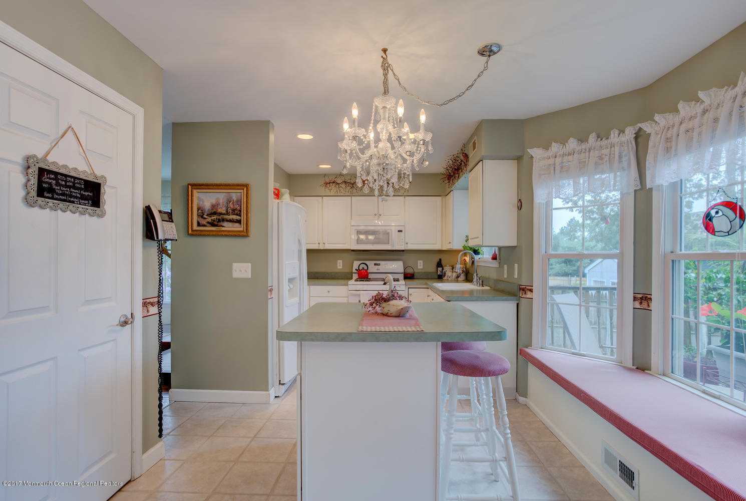 116 Torpedo Road Manahawkin, NJ 08050 - Photo 7 of 25 Kitchen