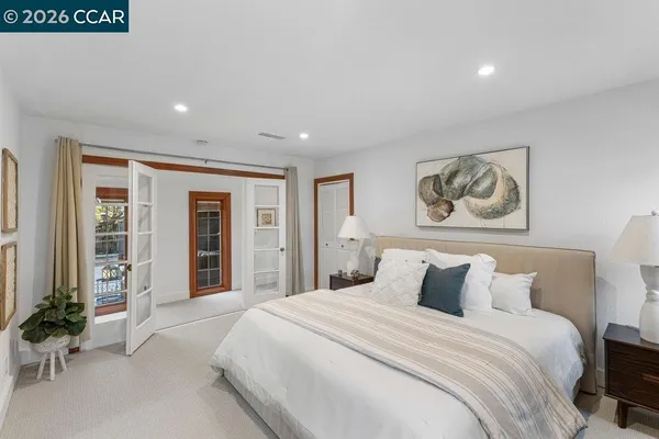 $1,565,000 | 1079 West Holly Street, Walnut Creek, CA 94598